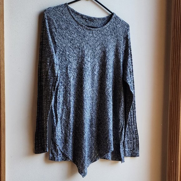 89th & Madison Gray Angled/Ribbed Scoop Neck Jersey Size Medium - Picture 3 of 14